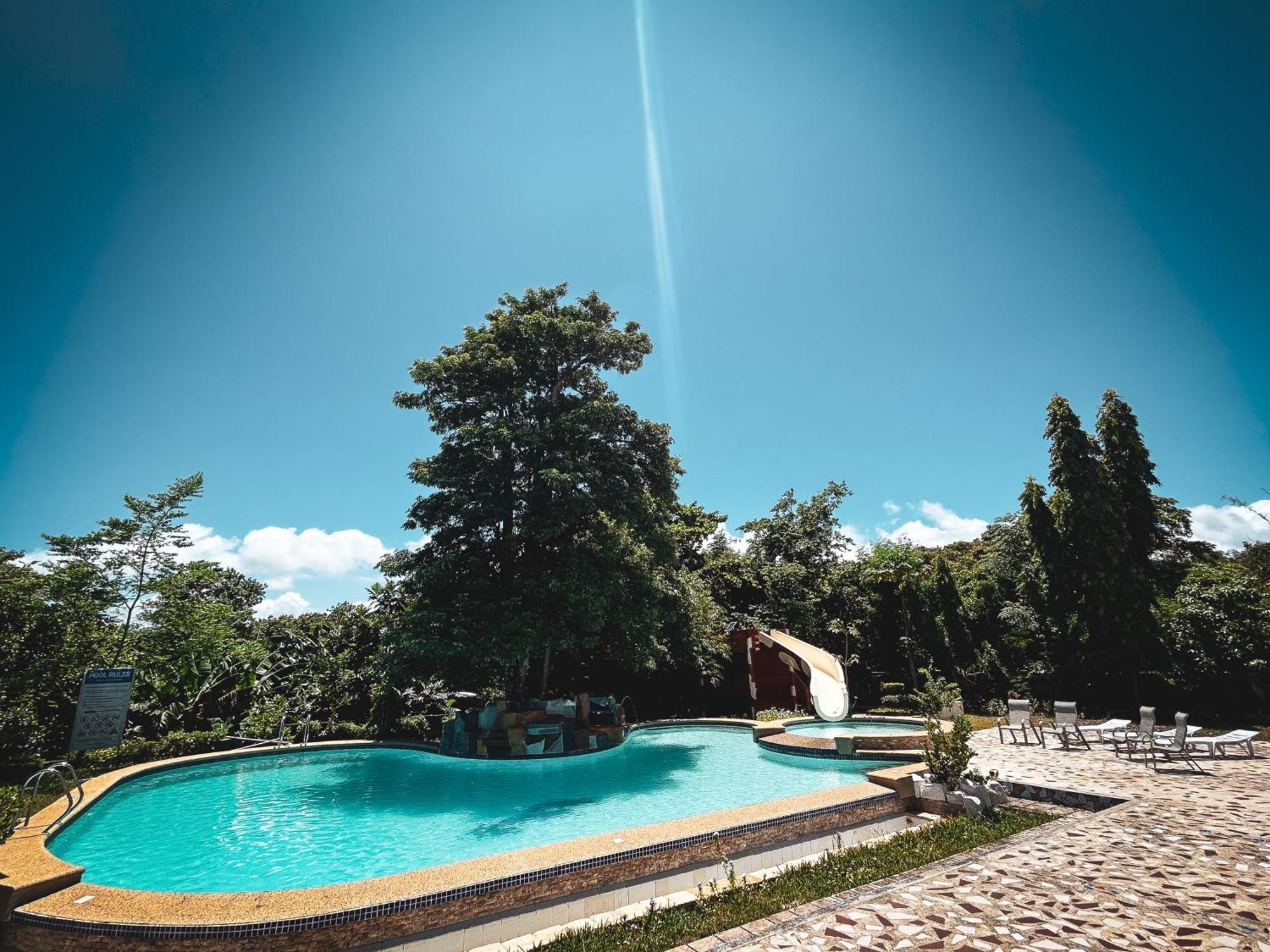 Wazobia Boracay Pool Bahay bakasyunan
